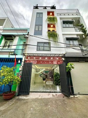 bán nhà riêng tại nguyễn thị minh khai, 3,9 tỷ, 56m2, q3, hcm, giá ưu đãi