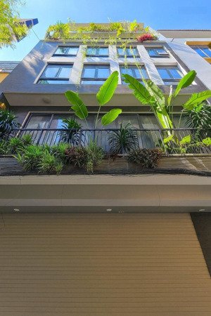 chủ "ngộp" oxy, cắt sâu 2 tỷ, bán gấp nhà trần quang diệu, đống đa, dt 70m2, mt 5.5m giá đầu tư!