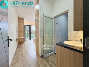 cho thuê studio ban công mới 100% ngay gần cầu đỏ khúc nguyễn xí 2 chiều