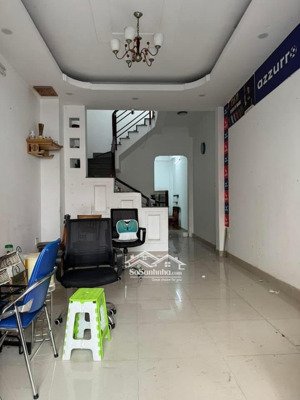 cho thuê nhà nguyên căn hẻm xe hơi 215 nguyễn xí, p13, bình thạnh. 4,5 x 15m, 1 trệt, 2 lầu, 3 p