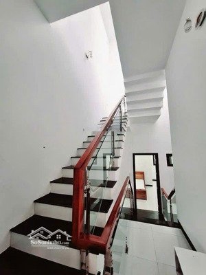 nhà 3 tầng kiệt hồ xuân hương nhs tp đn, full nội thất - dòng tiền sẵn 17 tr/th - giá chi 7 tỷ 6