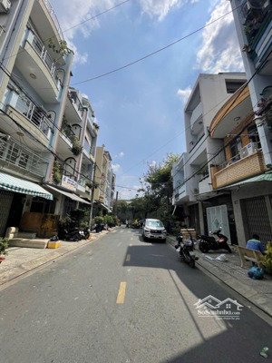 7tỷ500- 64m2(4*16) 5pn nội khu bình phú q6