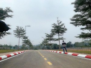 còn sót lại duy 1 khu đất hòa lạc, 2.8 tỷ/lô có 100m2 thổ cư, sẵn sổ công chứng, sát đường 40m