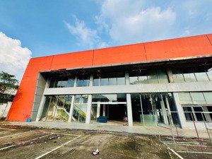 sos! vip! nhà mặt tiền đường bình trị đông quận bình tân