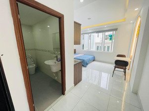 phòng trọ thoáng mát, mới xây ngay phạm văn bạch