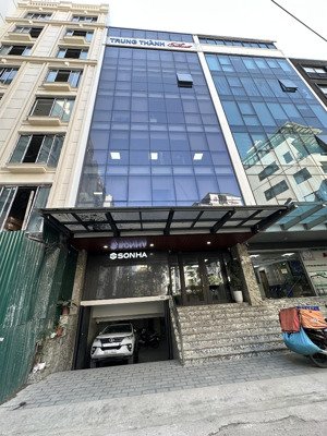 cần cho thuê toà văn phòng đẹp, 6 tầng, thông sàn, gần trần thái tông- cầu giấy, giá chỉ 76 triệu