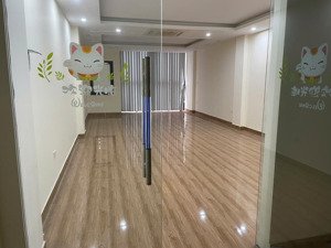 ccho thuê văn phòng 45m² miếu đầm, mễ trì giá 8 triệu/tháng