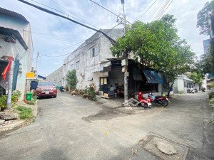 hẻm 6m 1 sẹc gò xoài - giáp lê văn quới 5p - dài miên man 4,3x24m - tiện xây mới bán bao lời