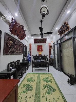 bán nhà hoàng mai-ngõ ô tô thông-5m ra ôtô-dân xây-gần phố-hai mặt ngõ-mt6m-5 tầng 3ngủgiá tl 9.1ty