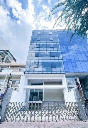 cho thuê toà nhà mới xây mặt tiền đường nguyễn văn thủ phường dakao quận 1.