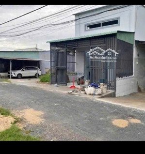 bán dãy trọ gần khu công nghiệp thành thành công 109m2. giá 830tr , sổ hồng riêng