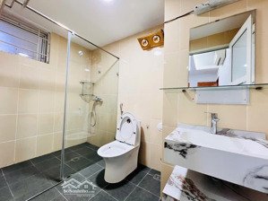 chính chủ bán nhanh 111,3m (3 ngủ) toà bình vượng 200 quang trung hà đông