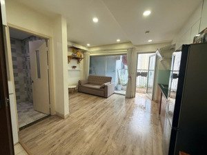 duy nhất, căn 1 ngủ 1 khách, 48m2, nhà đẹp, tầng trung, full nt chỉ 5,2. lh: 0343,202.831