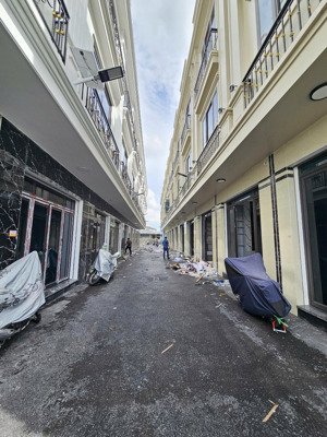 nhà 3 tầng mới 1,85 tỷ ngõ 208 phù lưu, tràng minh, kiến an, hải phòng 