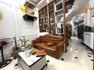 hiếm có! hồ tùng mậu. mặt ngõ kinh doanh, 6m mt, ô tô vào nhà, lô góc 2 thoáng. sđcc. 39m2*4t