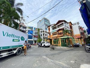 biệt thư sân vườn 21s nguyễn văn trỗi p.11 quận phú nhuận dt: 16x20m kc: 1 trệt 2 lầu sân vườn