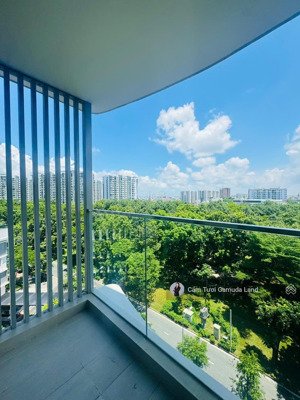 bán duplex centery 160m2 ntcb giá 13ty/kèm ô xe