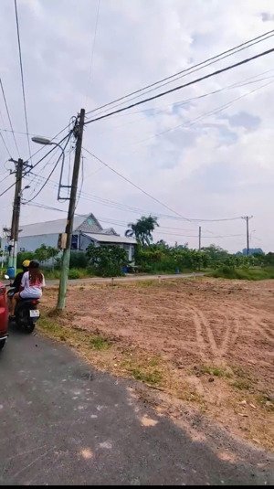 lô duy nhất còn sót lại, chỉ 1 tt 450. 114m² xã phước hiệp, đường nhựa thông 4 hướng