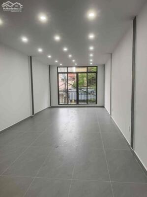  CHO THUÊ 1,5 TẦNG NHÀ MẶT PHỐ LƯƠNG KHÁNH THIỆN - ĐOẠN GẦN GA HẢI PHÒNG