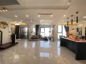 nhà có sẵn đào, quất sẵn mua về đón tết. căn hộ 120m2 4 phòng ngủ chung cư ct4 mễ trì hạ