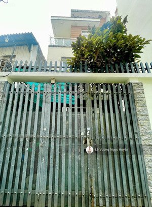 bán nhà ngay công viên tầm vu, bình thạnh - hẻm to 5,2x18m 98m² - giá 12,8 tỷ thương lượng