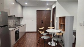 chính chủ cần bán gấp căn 1pn + tòa m1 masterise waterfront giá 3.9 tỷ tại vinhomes ocean park