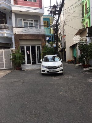 bán gấp nhà hxh trần bình trọng q5 dt 10 x20m giá chỉ 35.5 tỷ p. chợ quán