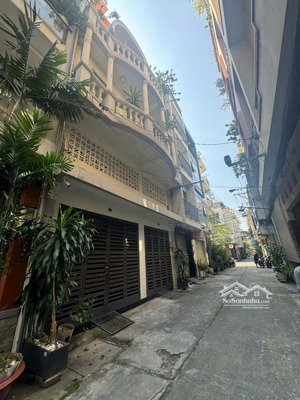 nhà phố hxh phú nhuận - khu vip đoàn thị điểm