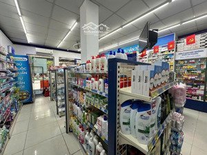 vị trí đắc địa, phân lô, ôtô tránh,kinh doanh, 2 mặt thoáng, phố chùa láng, dt 55m x 5t, mt 5m