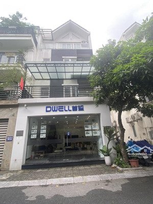 cho thuê nhà trung kính, cầu giấy 90 mét 4 tầng mặt tiền rộng 30 triệu