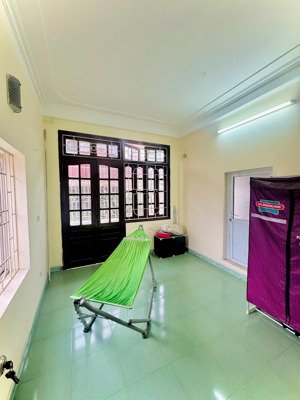 bán nhà phố tân mai - ngõ thông - sau 1 nhà ra mặt phố