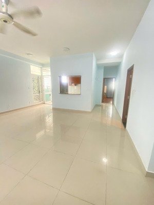 cho thuê 2pn 2wc cc belleza apartment diện tích 92m2 giá bán 9tr/ tháng