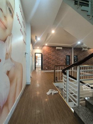 cho thuê nhà 3 tầng mặt tiền phan đăng lưu