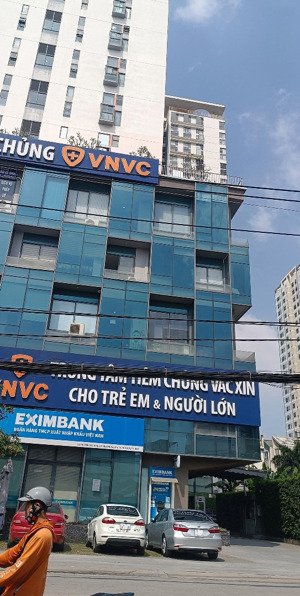 bán nhà mặt tiền nguyễn duy trinh ngay chung cư la astoria, có sẵn hợp đồng cho thuê