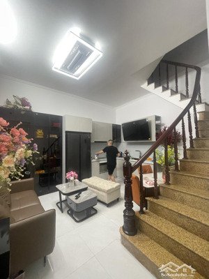 bán nhà cực hiếm tôn đức thắng 35mx5t,ngõ oto tránh, dòng tiền cực tốt, 5m ra đường