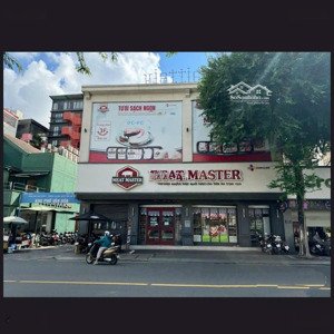 rẻ nhất q3! mt hồ xuân hương + bà huyện thanh quan 10 x 20m 4 tầng hđt 150triệu, giá 70 tỷ