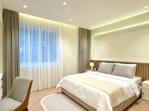 bán căn hộ antonia dt 80m2 giá 8.050 tỷ còn lh 