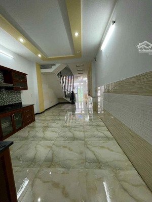 bán nhà đẹp mt đường 25a khu tên lửa 4x20m 3 lầu giá 10.5 tỷ ( giá rất tốt ) lh 