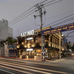 bán góc 2 mặt tiền đặng văn bi - thủ đức - (8.5x22m) - 3 tầng - katinat đang thuê: 170 triệu/tháng
