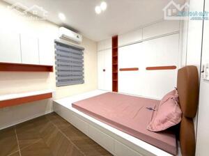 SIÊU PHẨM NHÀ 4 TẦNG – CHÂN CẦU QUAY, THƯỢNG LÝ, HỒNG BÀNG Giá: 5,25 tỷ