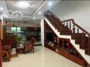 bán nhà 3 tầng 1 tum mặt tiền thích quảng đức phước long dt 102.5m, 4pn 4wc, sổ hồng hoàn công