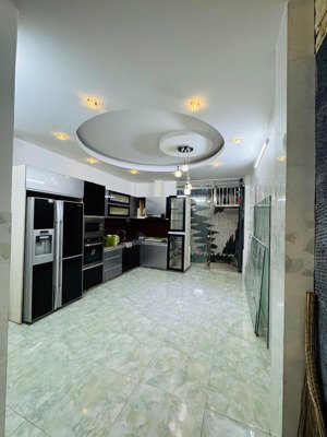 mặt tiền p. tân thành 4x19m 2 lầu st giá nhỉnh 11 tỷ - nhà mới ở liền - giá tốt