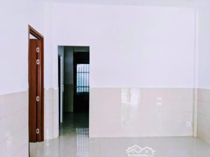 bán shophouse mặt tiền 7m, 63m2 tại phú thuận, q7, tp. hcm, giá 5,2 tỷ. hot