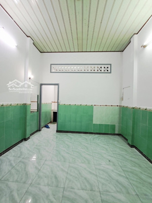 hẻm xe ba gác đường nguyễn quang diêu phường tân quý vào ở ngay