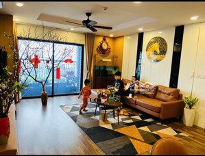 chính chủ bán ch green star phạm văn đồng dt 102m 3pn và 66,8m 2pn view hồ giá 85tr/m sđcc full nt