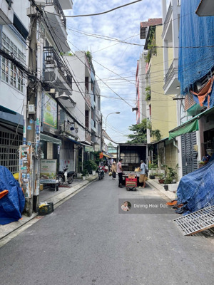 - nhà 2 lầu mặt tiền đường số cạnh chợ tân mỹ - sát phú mỹ hưng p.tân phú quận 7