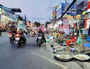 bán gấp 100m2 nhỉnh 6 tỷ ngang khủng 5 m2 . ôtô gần chợ tam hà ra phạm văn đồng