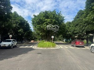 bán liền kề phố vạn tuế kdt ecopark, 100m2, 4 tầng thô, mt5m, vỉa hè 6m, mặt đường đôi 40m, 20.9 tỷ