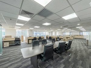 bql tòa nhà cho thuê văn phòng building 82 duy tân, cầu giấy diện tích 590m2/sàn (có tách nhỏ dt)