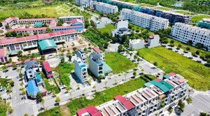 lô đất chỉ chọn người hữu duyên, giá 6xtr/m2 cạnh 2 trường đại học lớn. lh ngay 